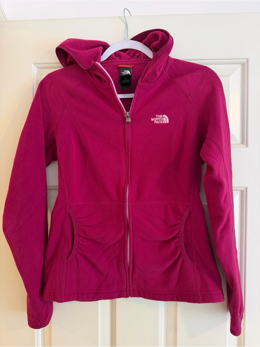 Women’s sz Small The North Face Women's full zip Pink Fleece Jacket with Hood